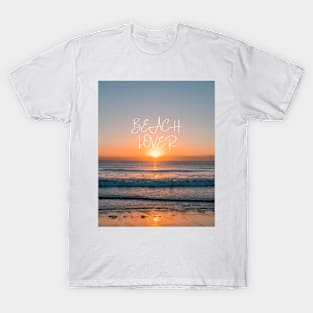 Sunrise - beach lover tshirt T-Shirt